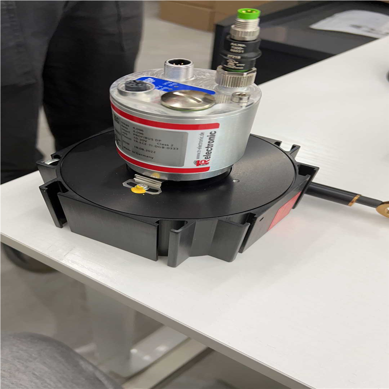 CMW582M-00002{议价}