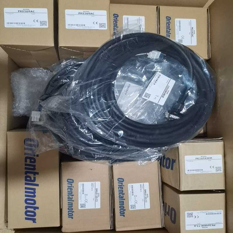 议价东方马达 PKE543AC AZM26AK AZM46AK