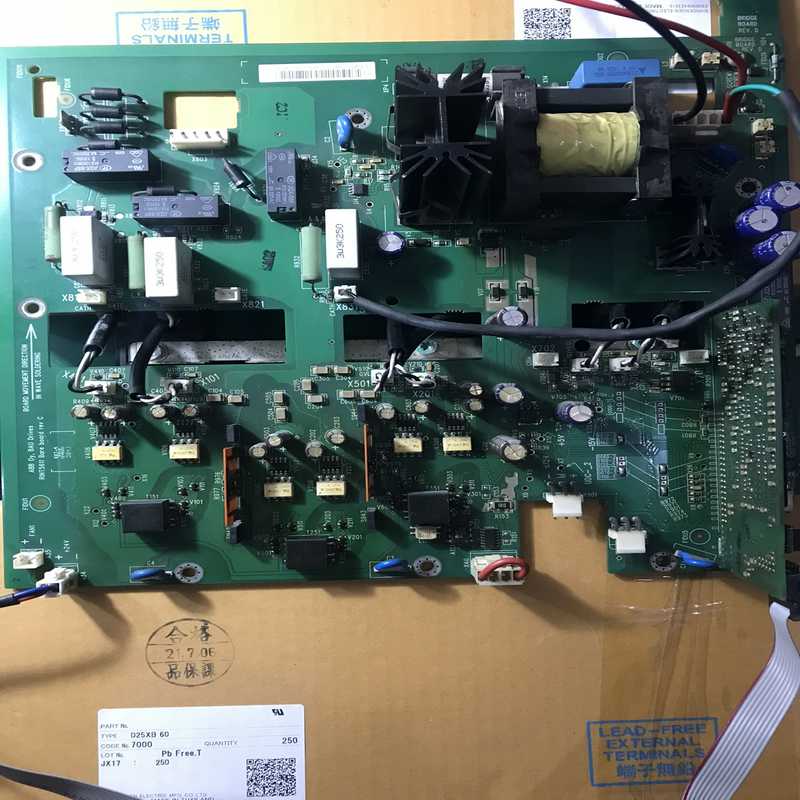 ABB800 变频器 R6 电源驱动板型号：RINT-561~议价