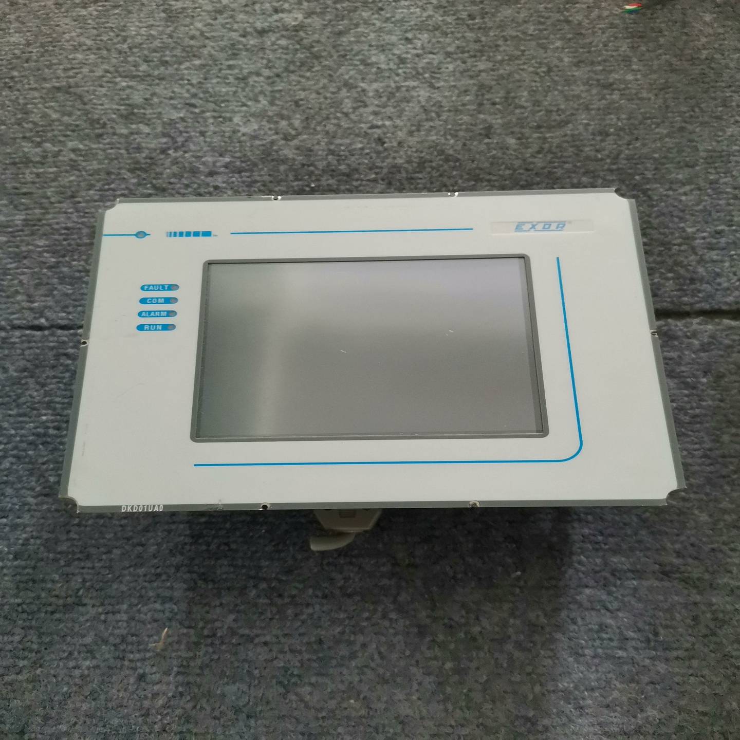 (询价)UNIOP触摸屏人机界面ECT-16-0045，成色如图