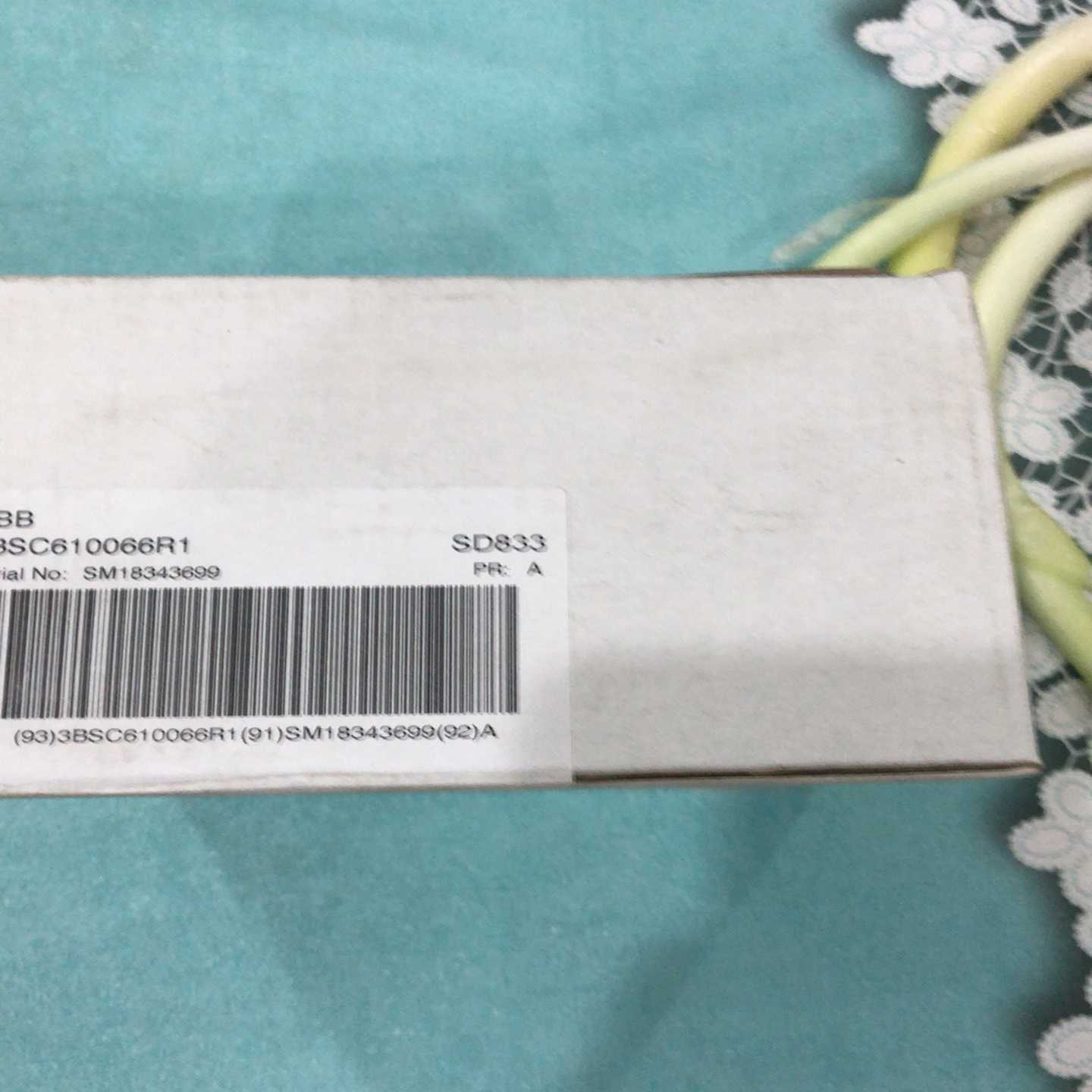 电源SD833未拆封图片实物询价