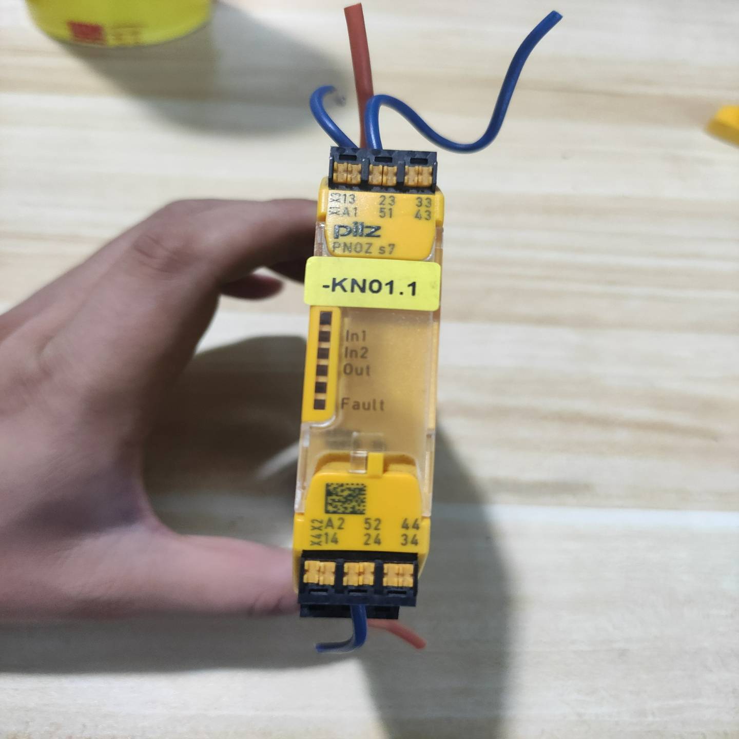 原装正品pilz继电器PNOZS7需询价