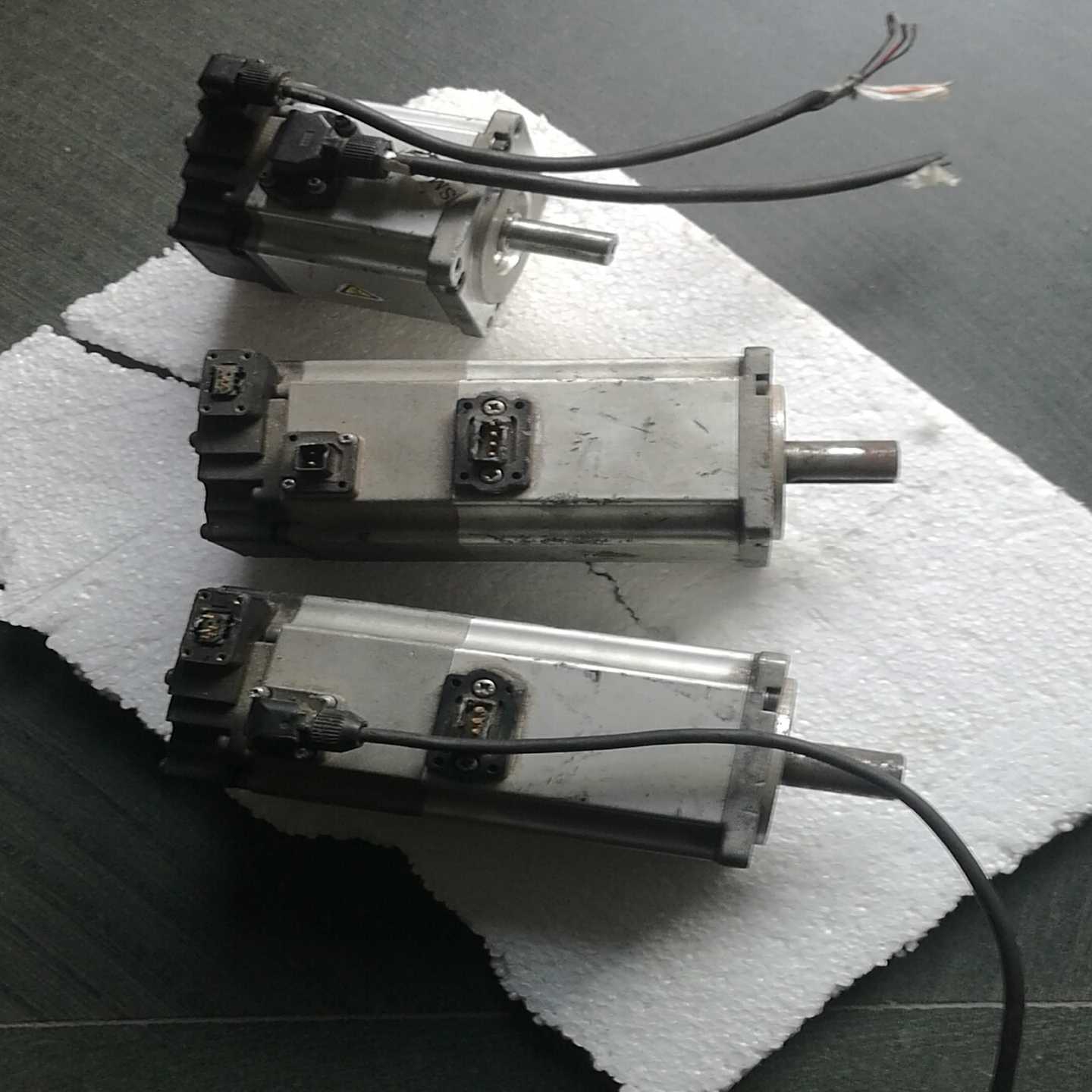 R88M-K20030H-S2-Z.  R88M-K4003