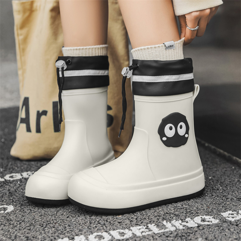 可爱雨靴女款日系新款外穿防水防滑雨鞋软底成人水鞋中大童儿胶鞋