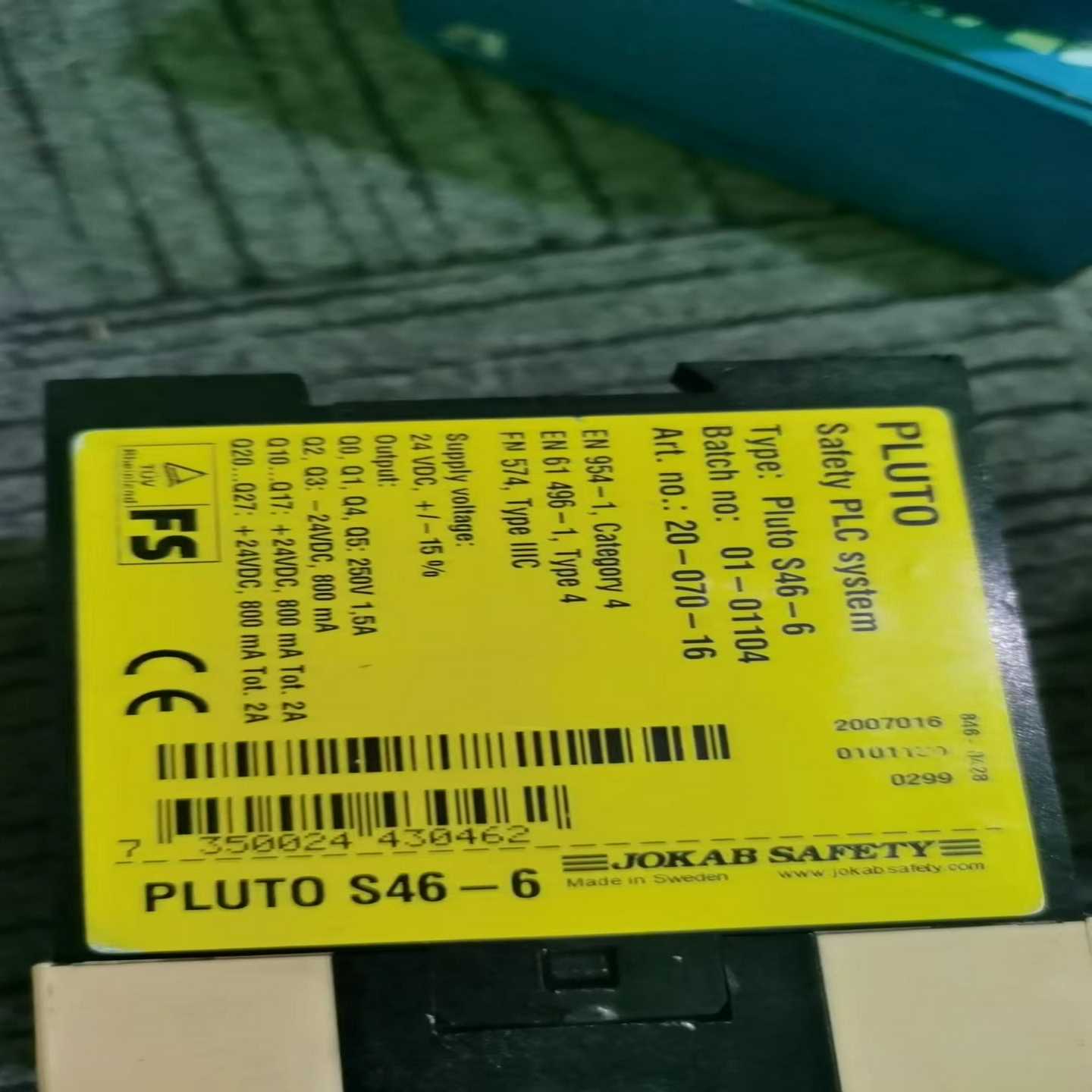 佳可保JOKAB SAFETY PLUT0 S46-6安全继（咳咳电子）