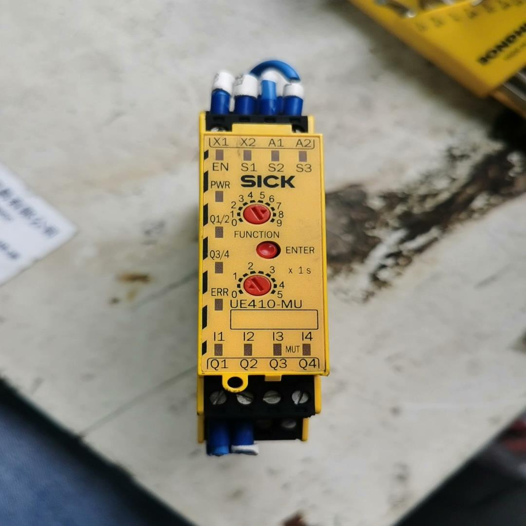 【星慕电子】施克西克安全继电器SICK  UE410-MU3T5 订货号