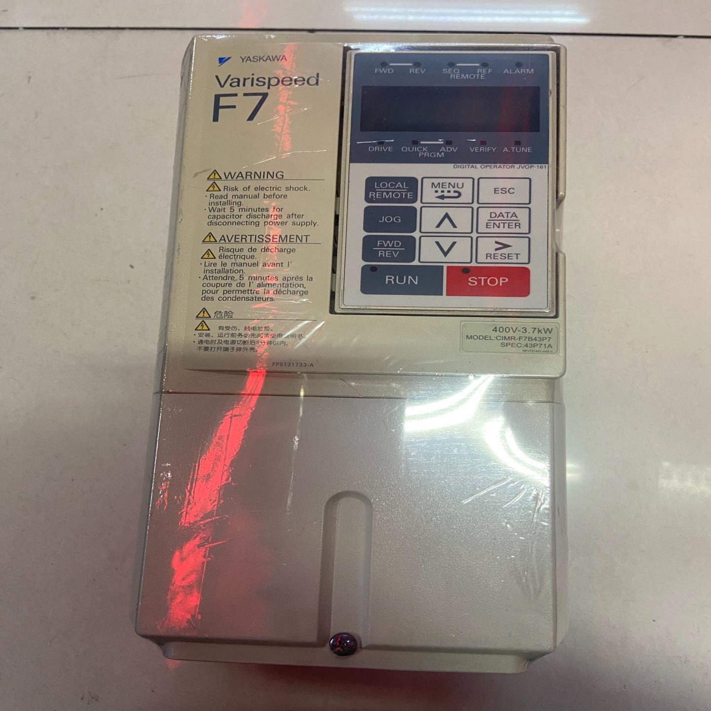 CIMR-F7B43P7 安川变频器 3.7KW 380V~询价