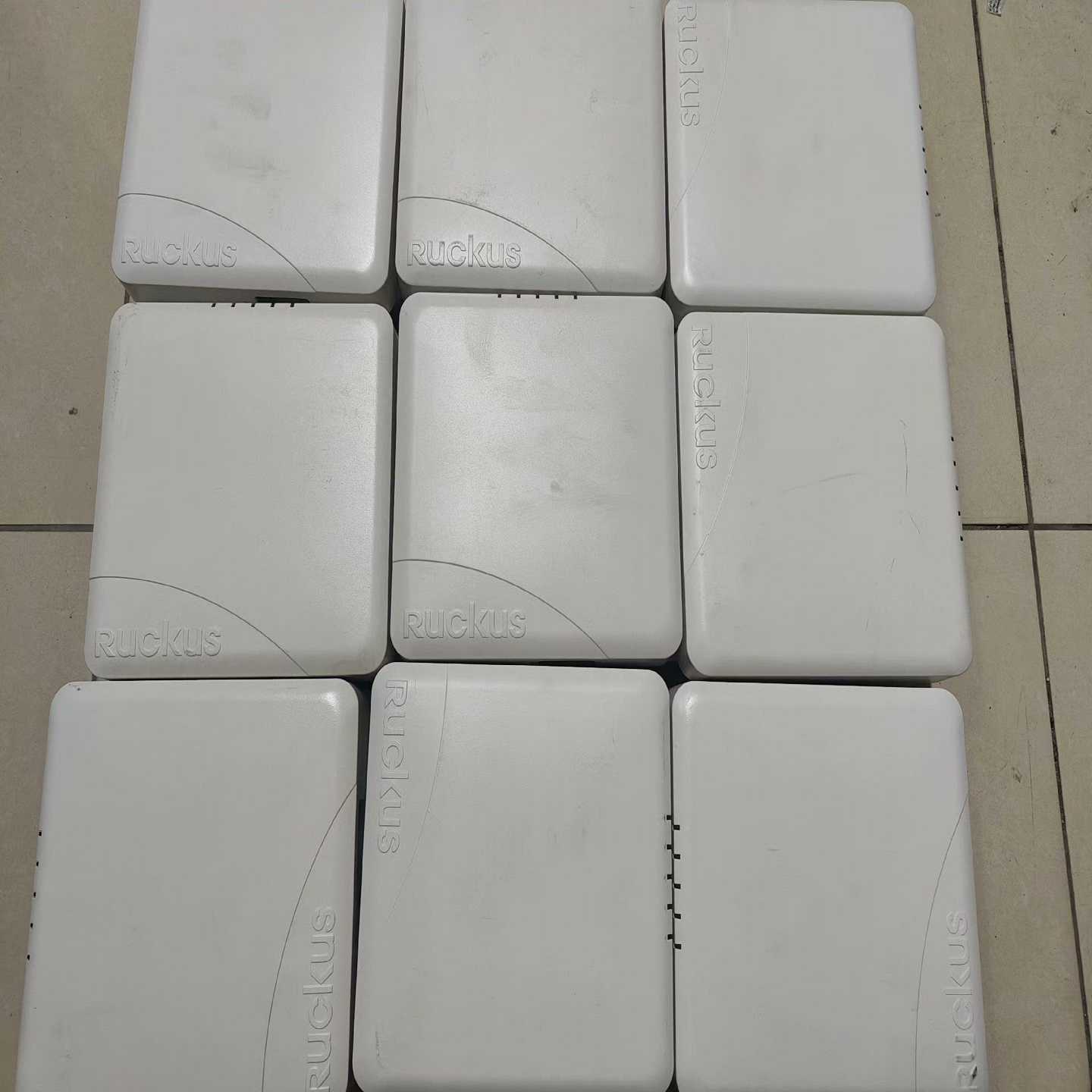 询价~Ruckus优科 R500无线AP, 室内双频千兆企业级吸顶