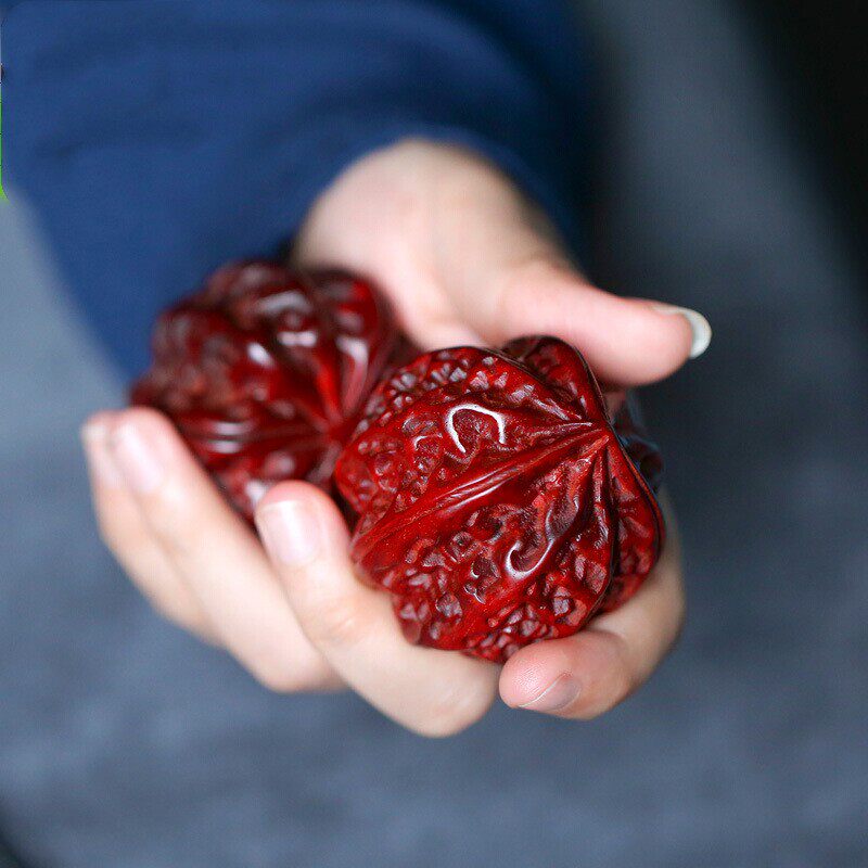 精小叶紫檀木核桃雕刻手把件盘玩保健球按摩手球文玩送礼摆件款