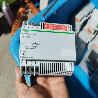 询价~施耐德54440电源模块   功能正常