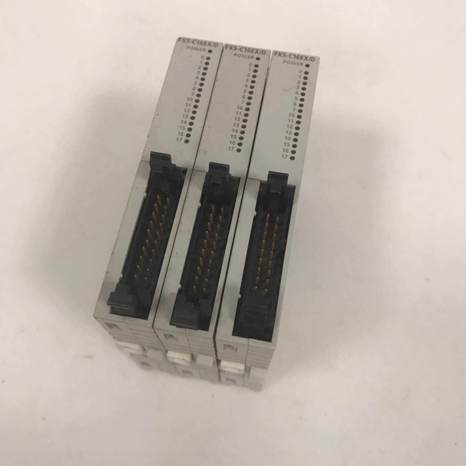 (询价)PLC模块 FX5-C16EX/D 三菱