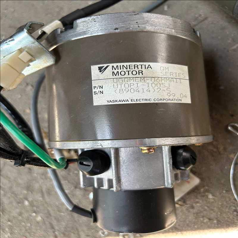 询价~UGQMEM-06MMA11  安川步进电机，件