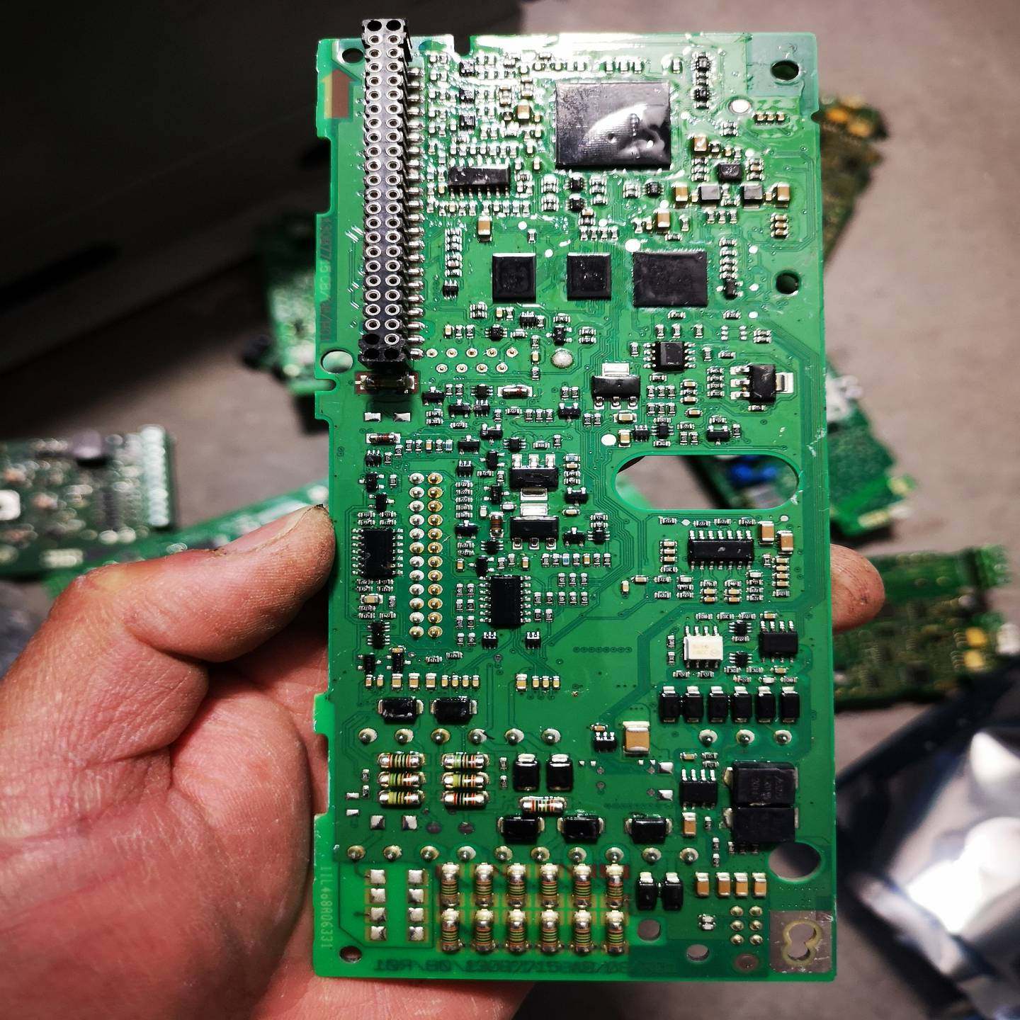 全新原装丹佛斯变频器主板130B7715 AT/08/R01{议价}