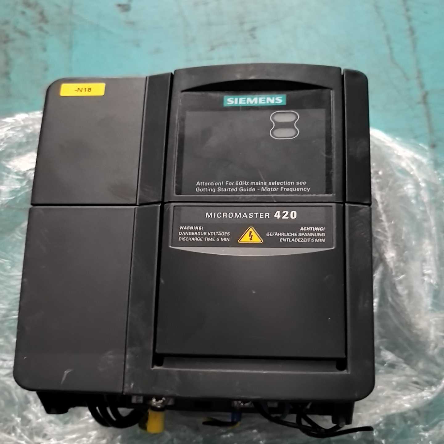 (询价)变频器6SE6420-2AD24-0BA1,4KW实物