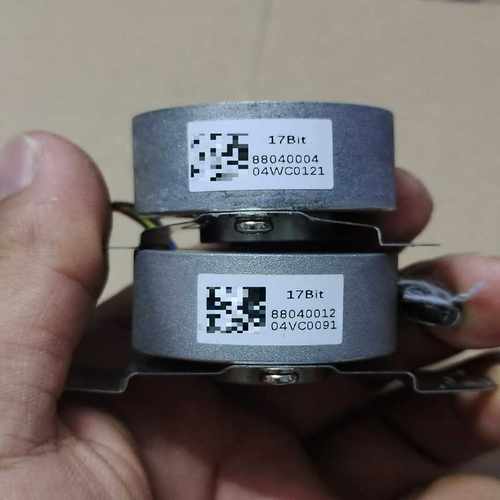 S17Bit编码器，外圆35，内孔8mm，成色可以，功能正常~议价