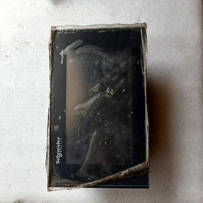 触摸屏，XBTGC2230T,，带模块，XBT~议价