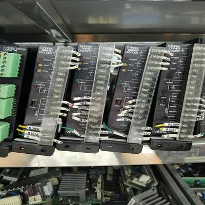 UDX5105  东方VEXTA步进驱动器100V,拆机成色（耶耶电子）