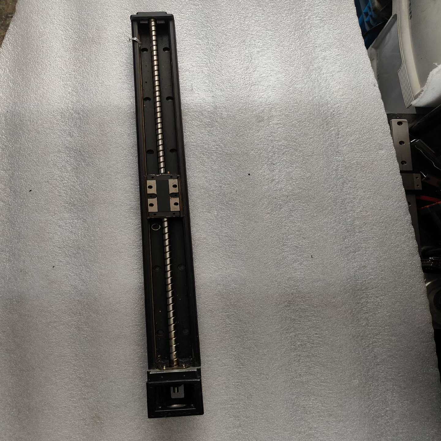 (询价)THK  KR30模组 实物图功能，总长度670mm