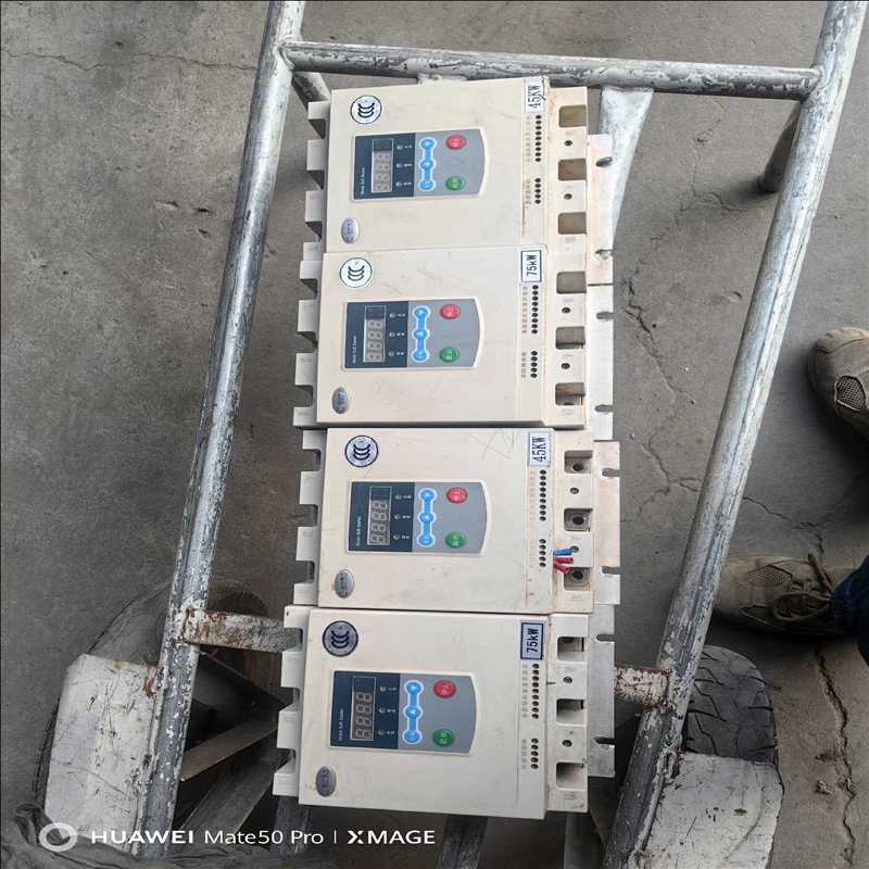 CGR1000/045-3启功电气 45KW两台  75Kw（耶耶电子）