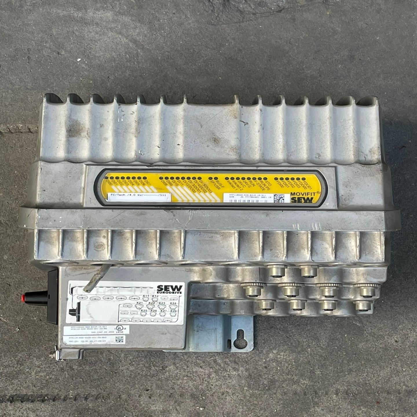 (工仔机械)SEW变频器MTF11A040-503-E21A-15/S1