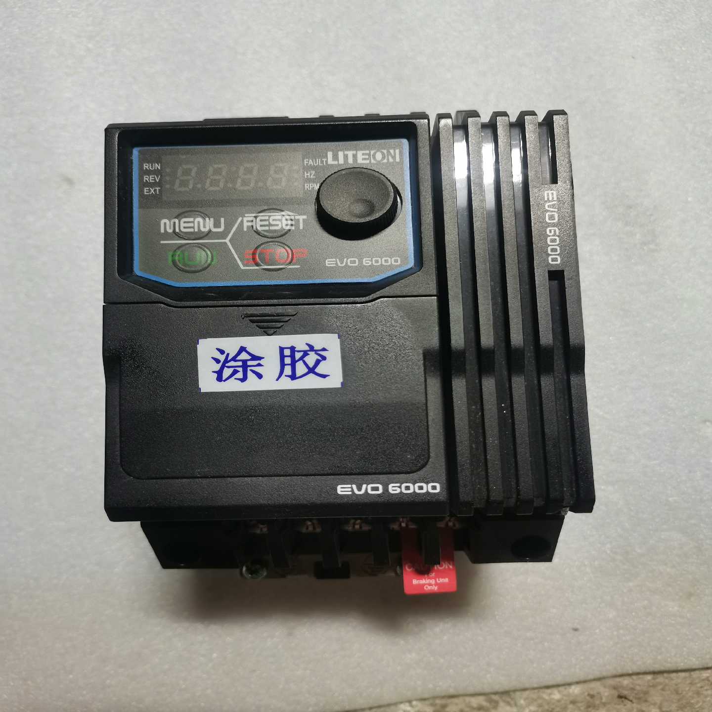 （贝贝商铺）光宝2.2变频器  EVO600043S2D2E20F