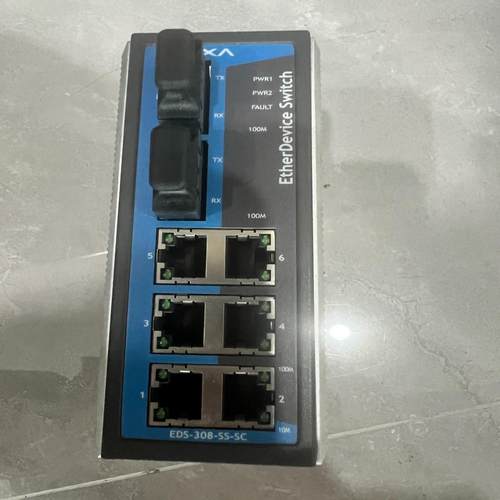 库存EDS-308-SS-SC摩莎交换机，实物图拍摄询价