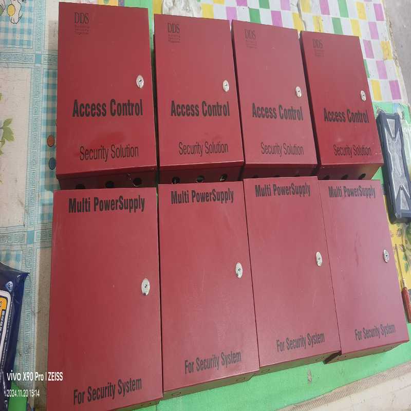 dds门禁控制器，功能成色如图，箱子都有划痕，一~询价图片