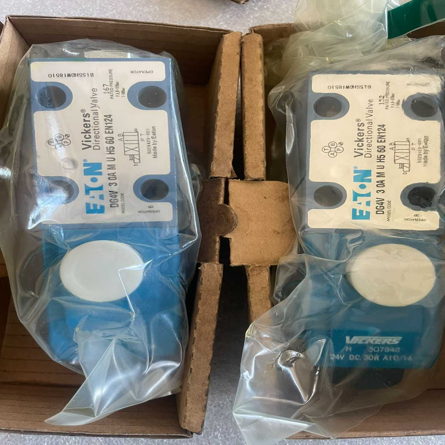 DG4V 3 0A M U H5 60 EN 12 4（咳咳电子）