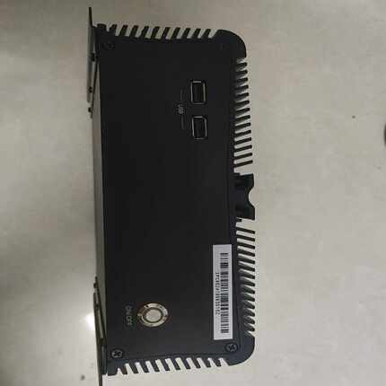 工控机 软路由  3865u 4g ddr4   32g m（gg设备）