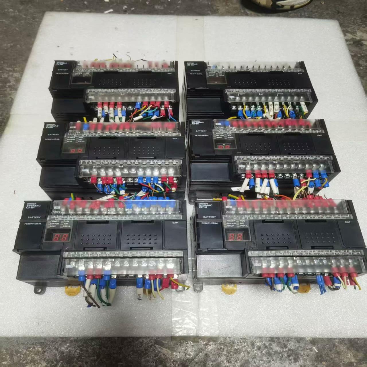 PLC   CP1H-X40DT-D  6个,1.3版~询价