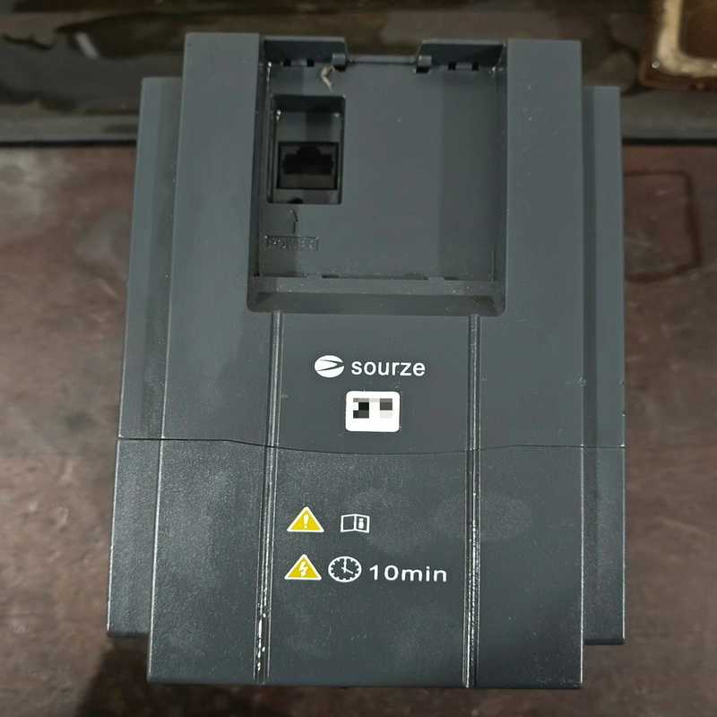 sourze日业变频器，a500-4t4r0gb/5r5pb[浩蓉商户]