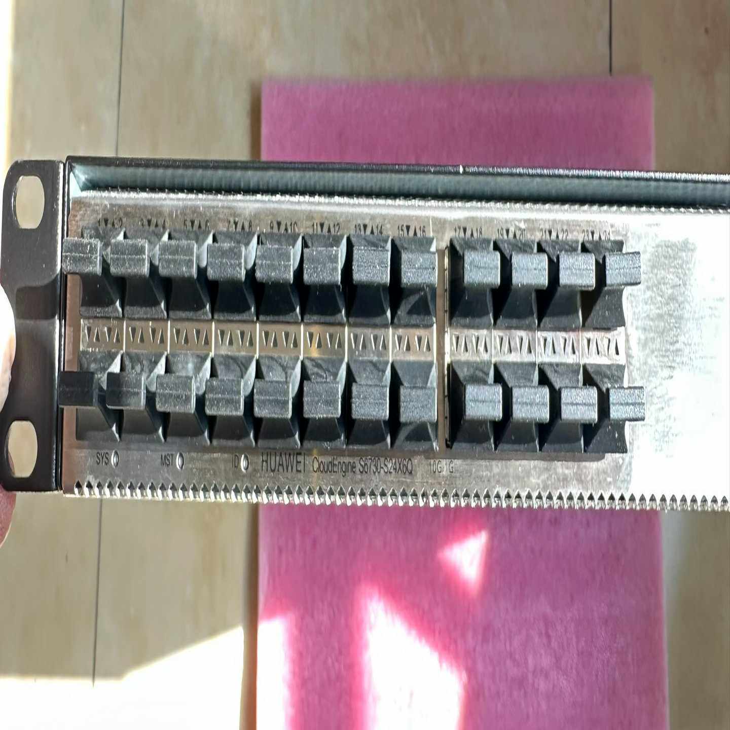 S6730-S24X6Q  万兆10G全光口核心交换机，支持~议价