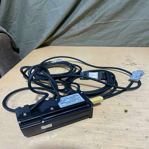 力川伺服电机LCMT–04L02NB–60M01330B（耶耶电子）