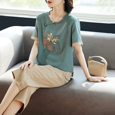 2025新款妈妈夏装棉麻套装洋气短袖T恤中老年人女装奶奶纯棉上衣