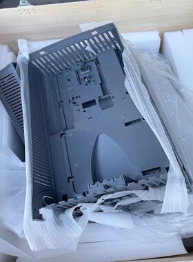 ABB全新ACS510-01-125A-4外壳，白色外壳，灰
