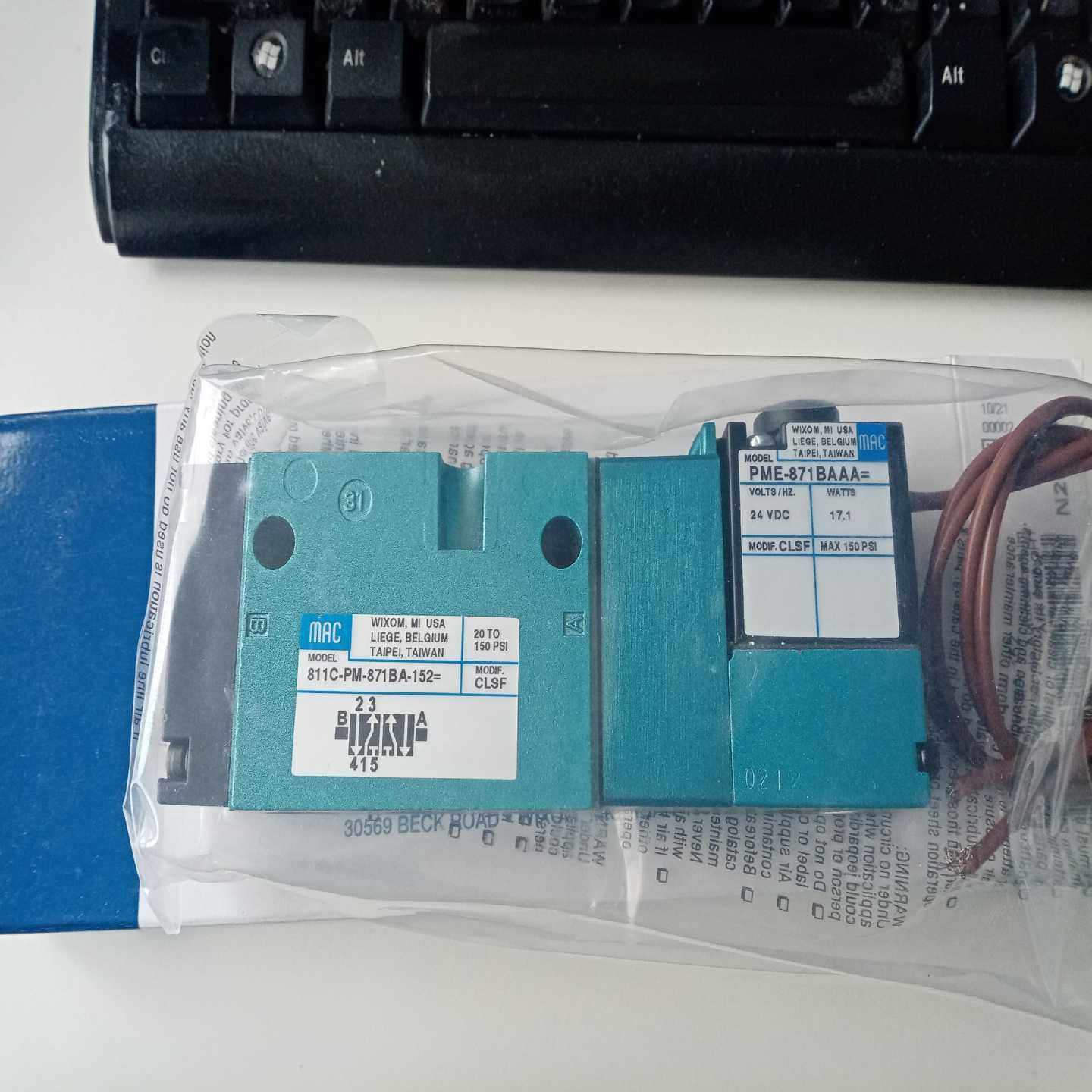 美国MAC电磁阀811C-PM-871BA-152，全新原装{议价}