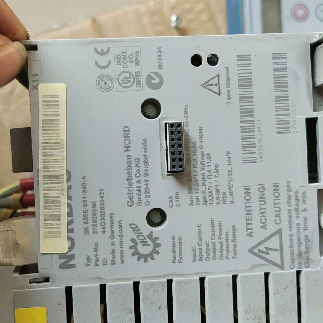 议~NORDAC  SK-535E  5.5KW变频器