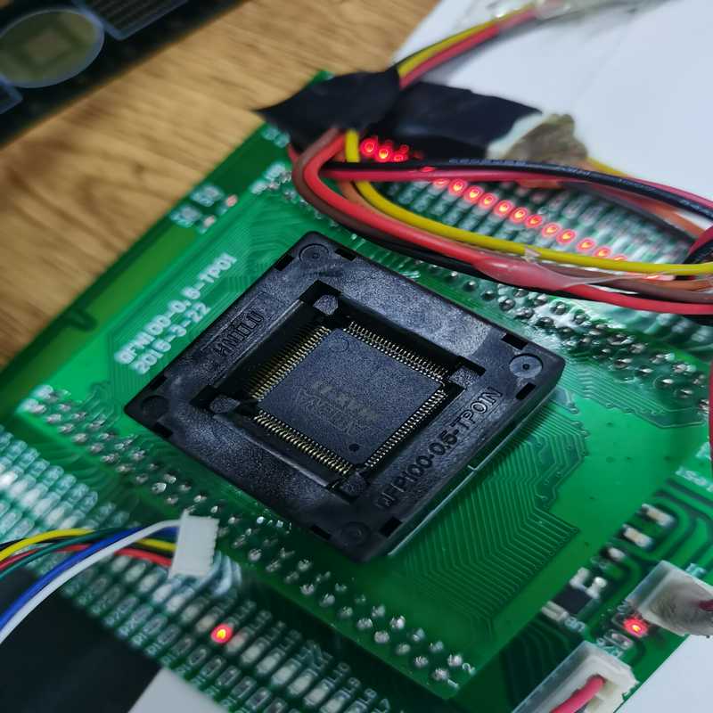 epm240Epm240t100c5n  cpld测试治具，【落红设备】