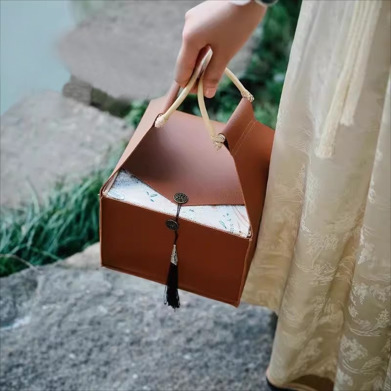 2024新款手提包商务礼品可定制送员工入职新人礼物公司团建伴手礼