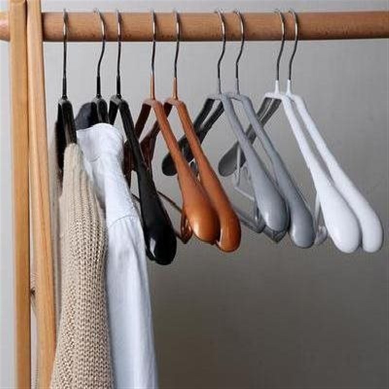 PVC防滑金属浸彩色浸塑衣架 晾晒承重无痕U款宽肩型家用型