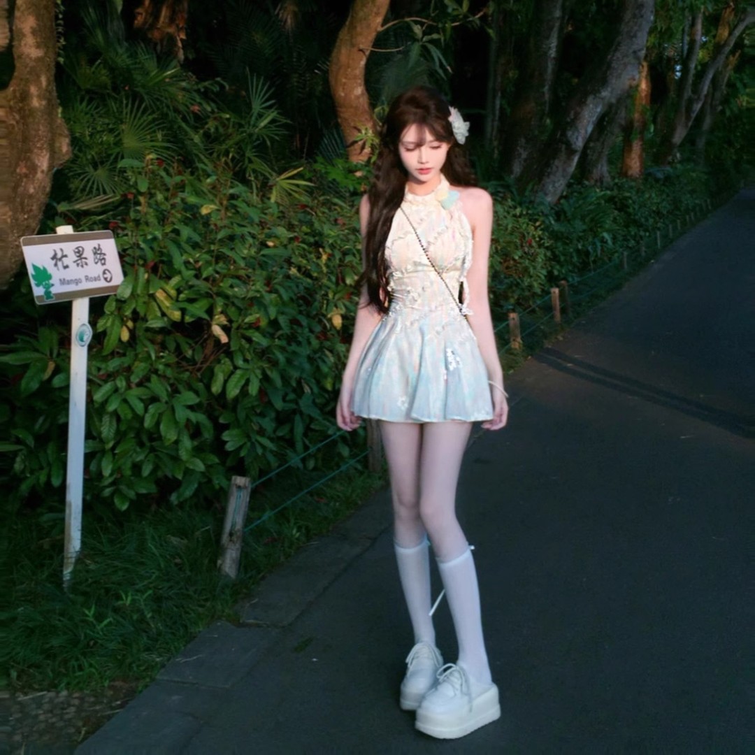 女装新款威瑟斯茉莉青绿 夏季甜美显瘦收腰设计感短款连衣裙沐恩