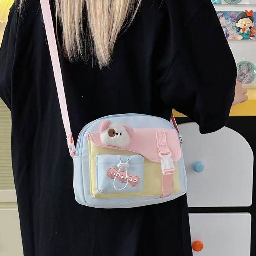 户外轻量化小挎包简约休闲轻便多彩单肩包日系百搭斜挎包女大学生
