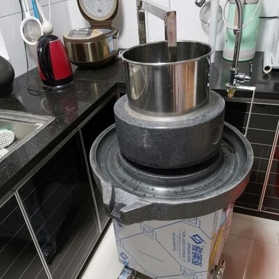 电动石磨肠粉机石磨豆浆机商用大型芝麻酱磨米浆机磨豆腐脑全自动