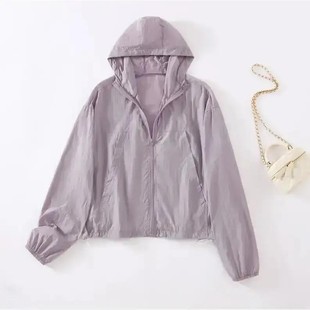 夏季 女时尚 防晒衣2025新款 短款 外套防晒服 百塔连帽透气长袖 轻薄款