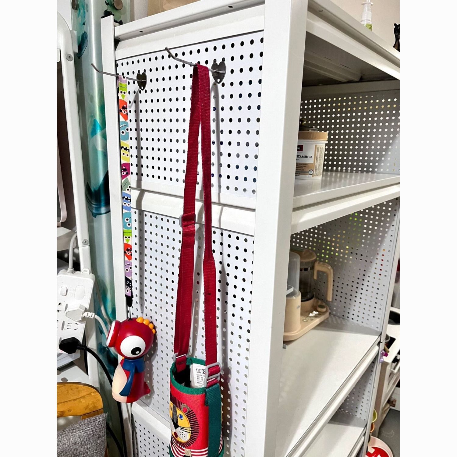 货架侧面挡板洞洞板无边框货架侧边置物架衣柜侧边五金工具手机配