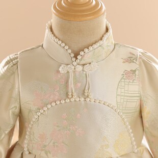 女宝宝周岁包屁礼服秋冬婴儿抓周宴小童生日旗袍百日唐装冠衣