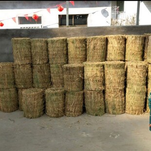 草垛方形草垛圆形干稻草垛凳子装饰婚庆拍摄道具圆柱形草堆 包邮
