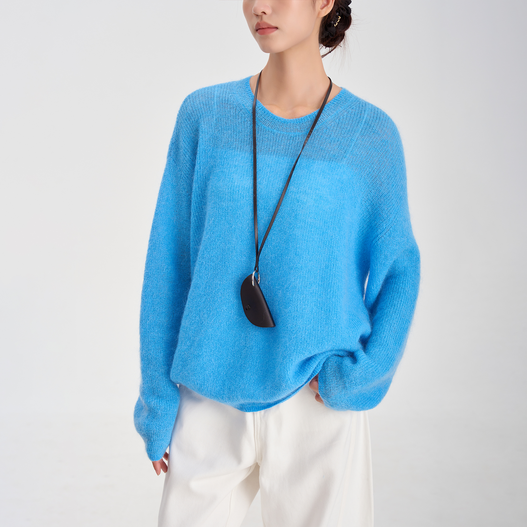 张小某梨形显瘦定制马海毛混纺软糯秋季百搭圆领长袖毛衣M1963