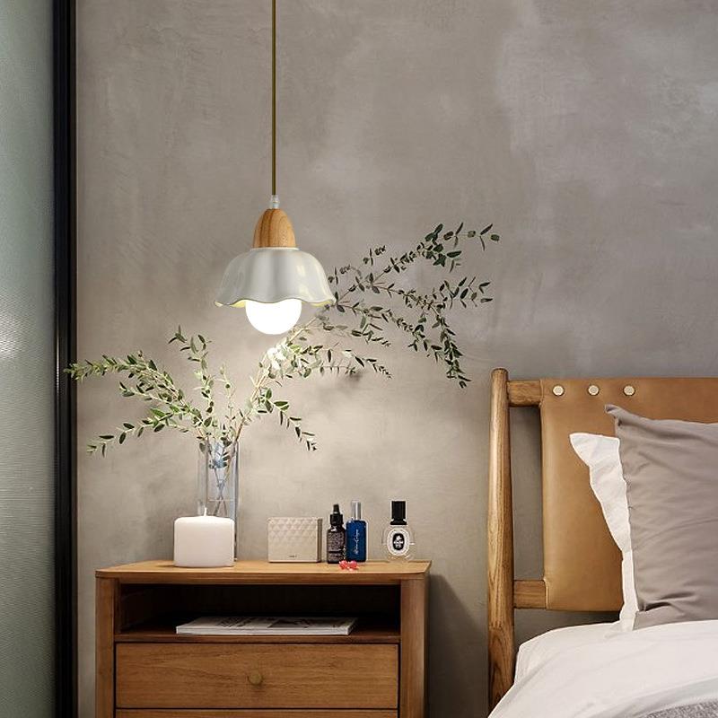 日式侘寂风餐厅原木小吊灯北欧现代简约卧室床头灯陶瓷花朵灯具