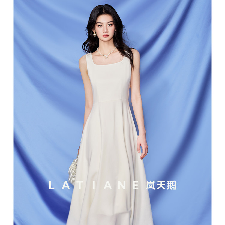 岚天鹅醋酸早春漂亮连衣裙白色吊带2026巨好看春季新款夏季女士夏